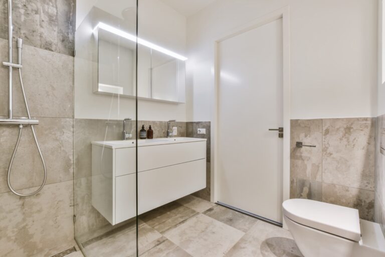 Top Trends in Bathroom Remodeling for Arlington, TX Homes This Year